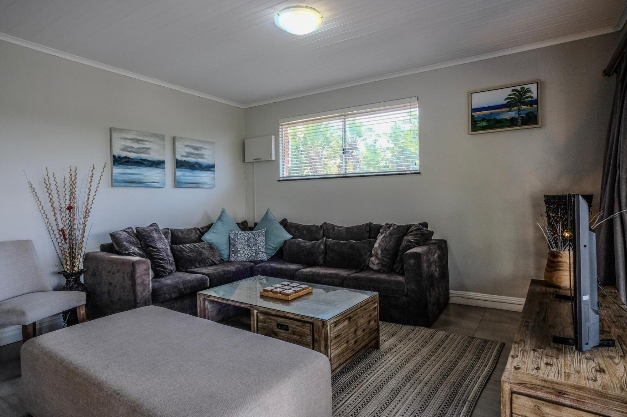 Little Eden St Lucia Apartment Room photo